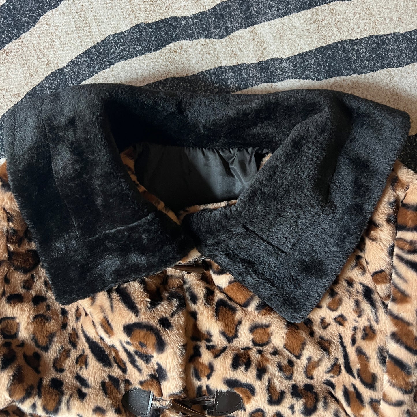 Faux Fur Leopard Print Collared Coat