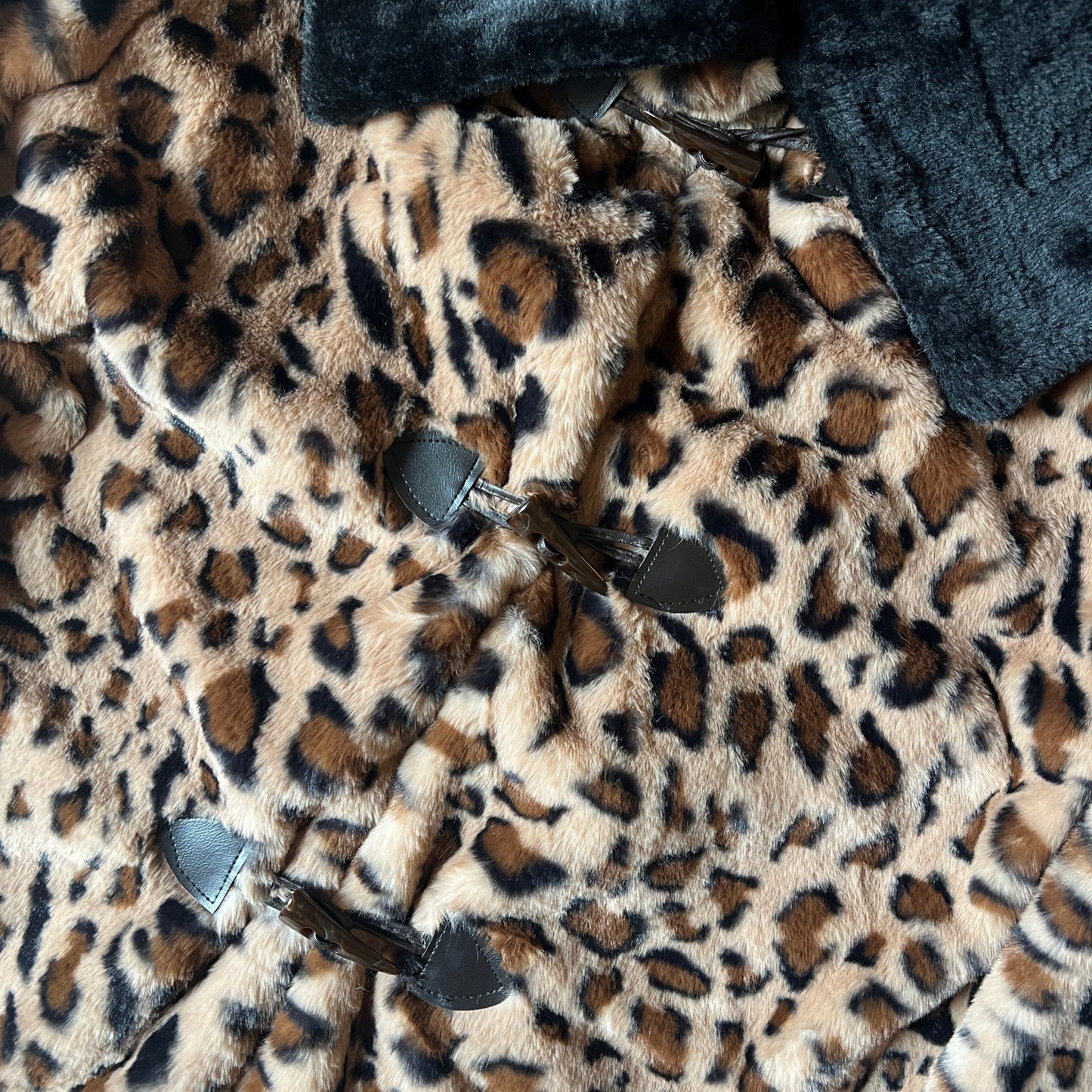 Faux Fur Leopard Print Collared Coat