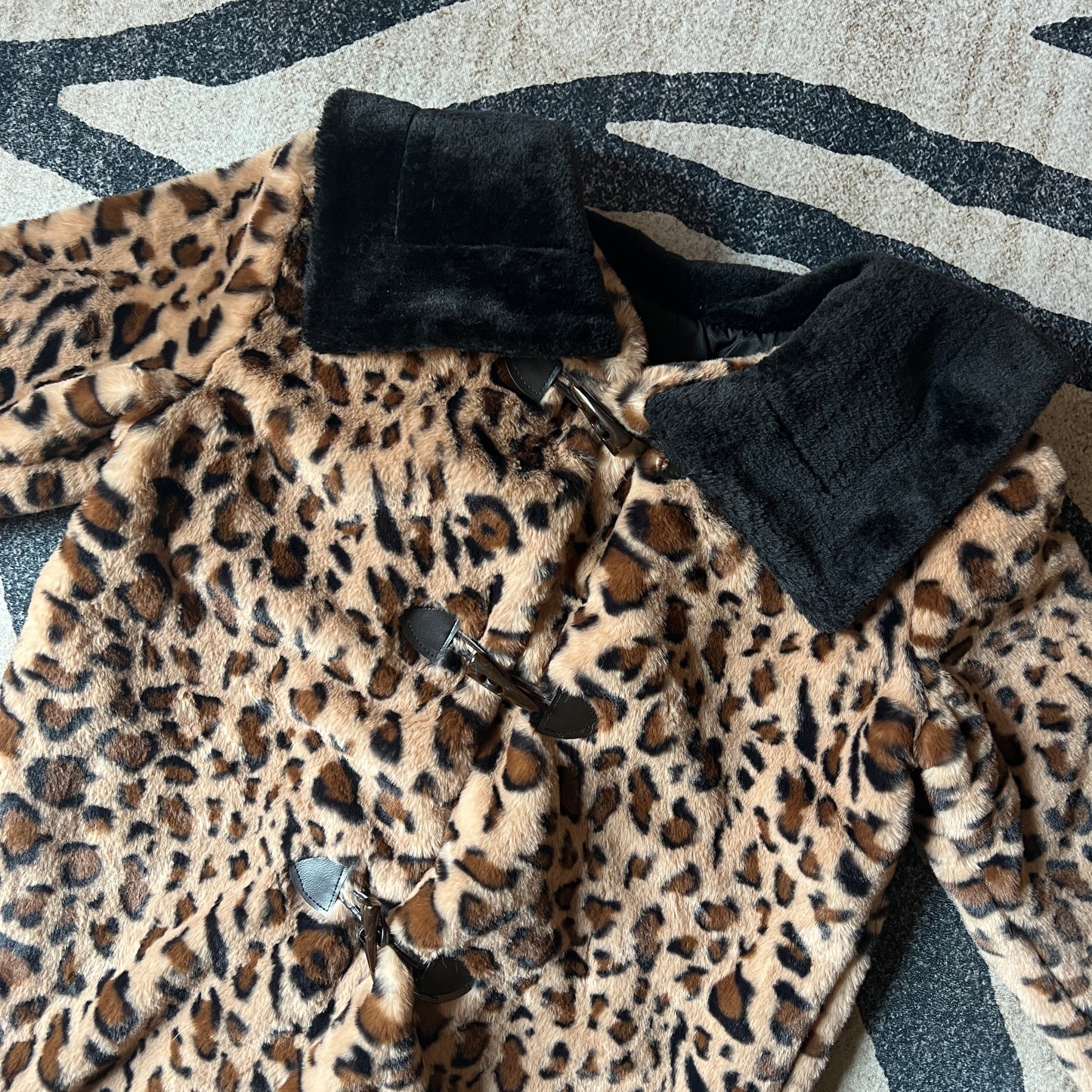 Faux Fur Leopard Print Collared Coat